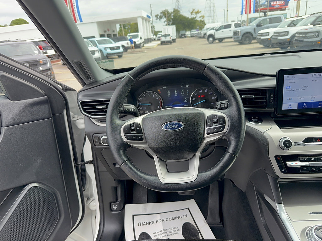 Certified 2023 Ford Explorer XLT w/ Equipment Group 202A RWD image 31