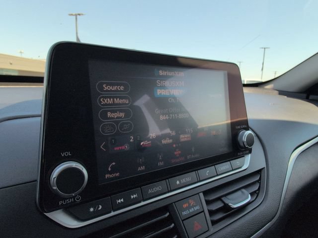 Used 2022 Nissan Altima 2.5 SV FWD image 27