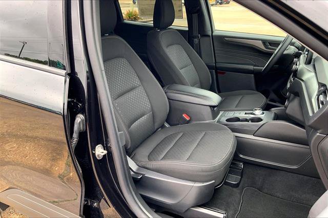 Certified 2025 Ford Escape Active FWD image 39