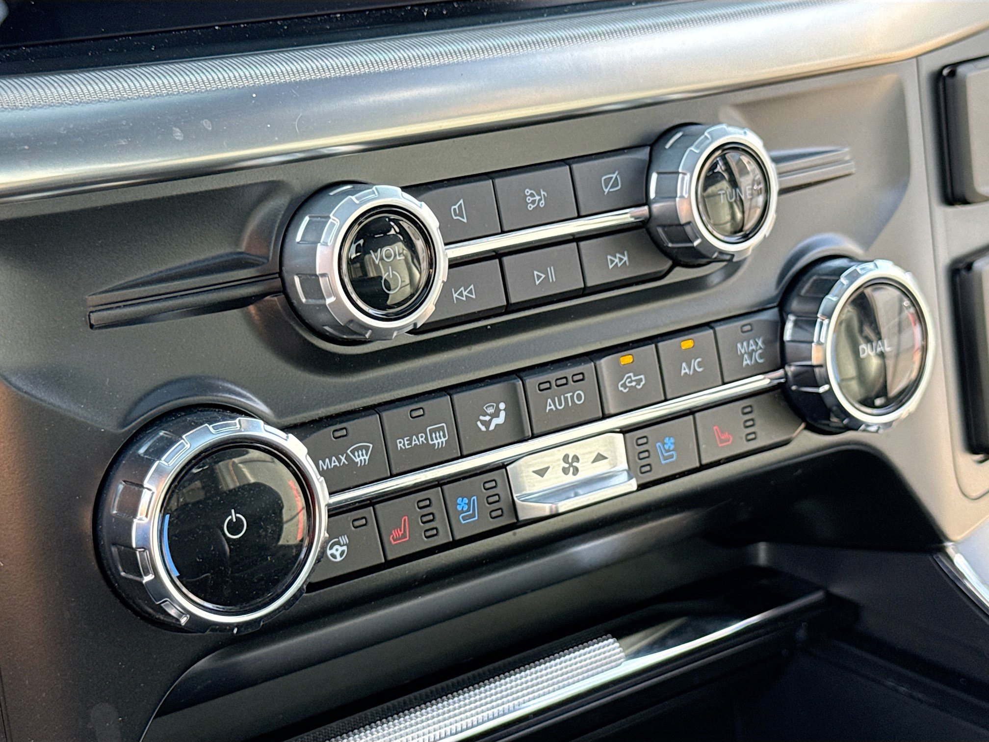 Certified 2024 Ford F150 Lariat AWD/4WD image 13