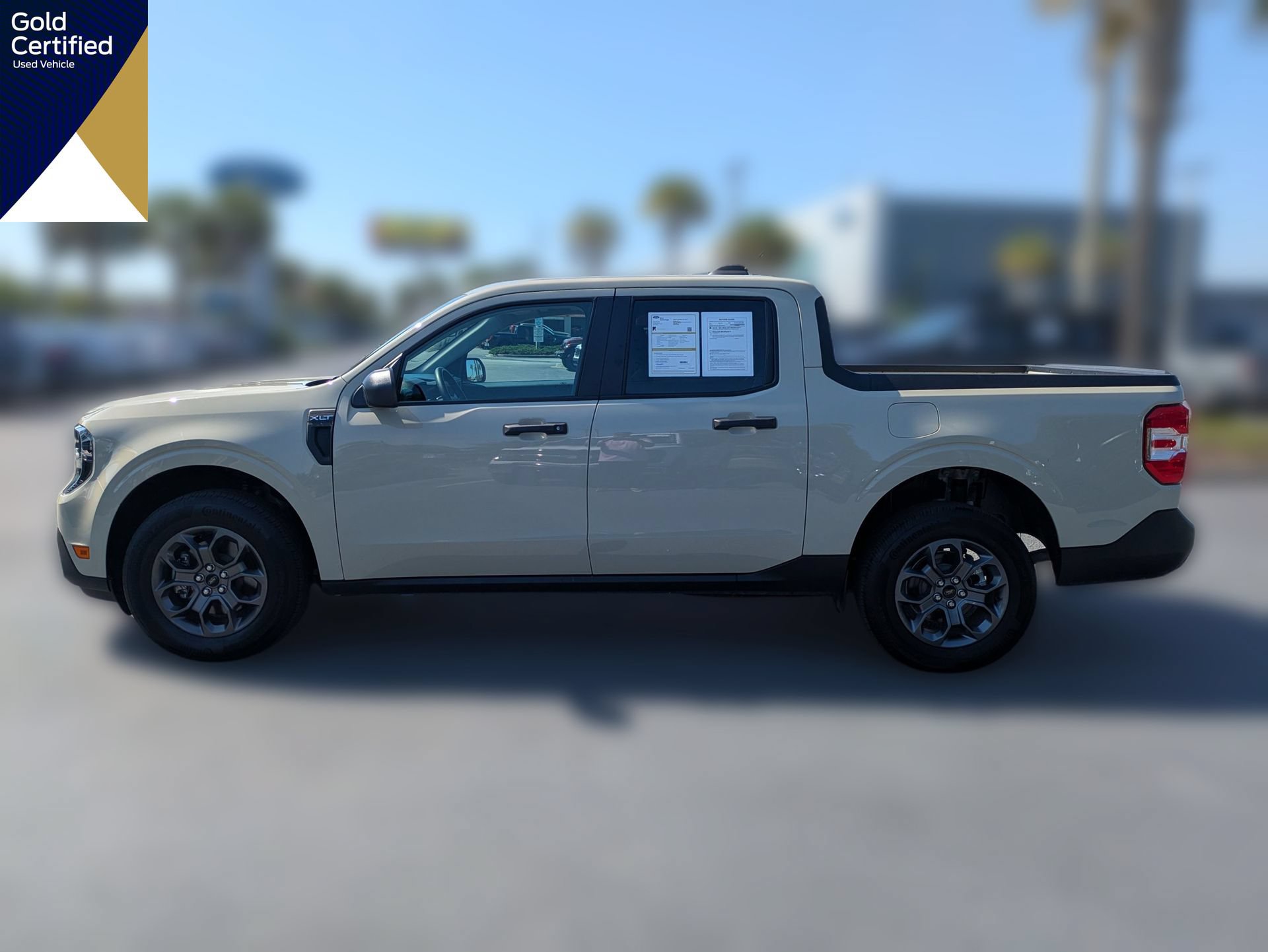 Certified 2025 Ford Maverick XLT w/ Equipment Group 302A AWD/4WD image 10