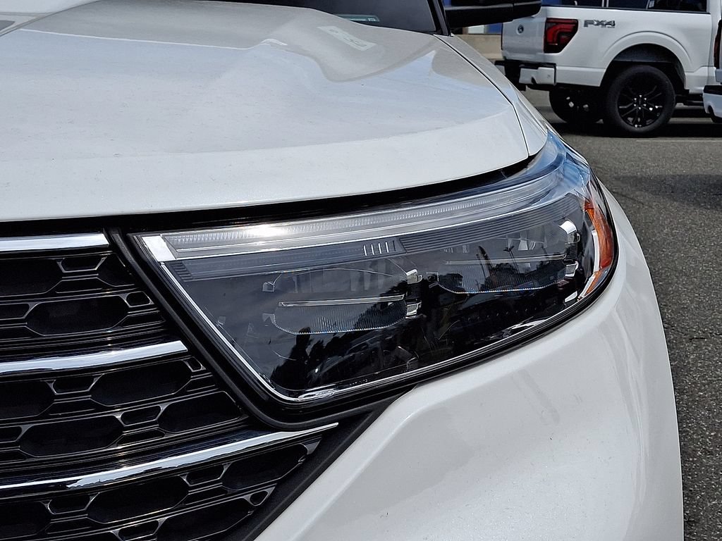 Certified 2024 Ford Explorer XLT AWD/4WD image 9