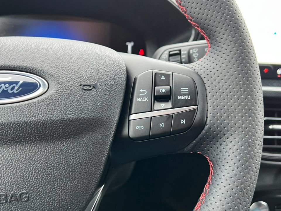 Certified 2023 Ford Escape ST-Line w/ Tech Pack #1 image 24