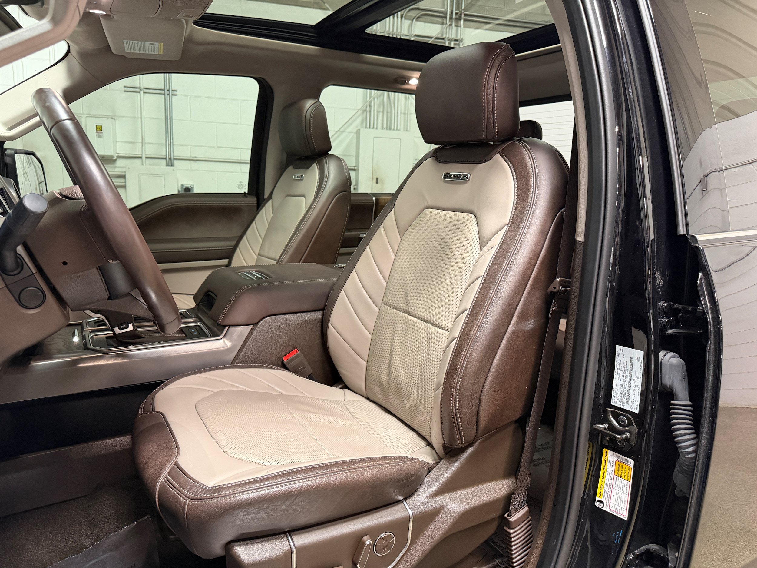 Certified 2019 Ford F150 Limited w/ Trailer Tow Package AWD/4WD image 9