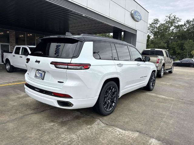 Used 2025 Jeep Grand Cherokee L Summit AWD/4WD image 6