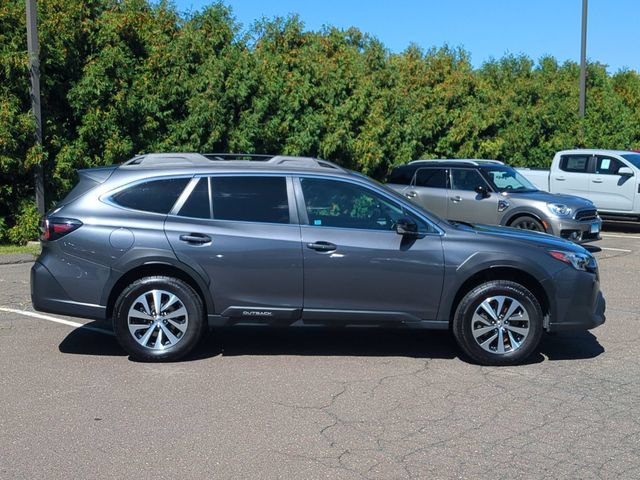 Used 2023 Subaru Outback Premium AWD/4WD image 2