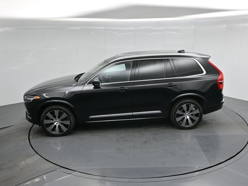 Used 2023 Volvo XC90 B6 Ultimate w/ Protection Package Premier image 24