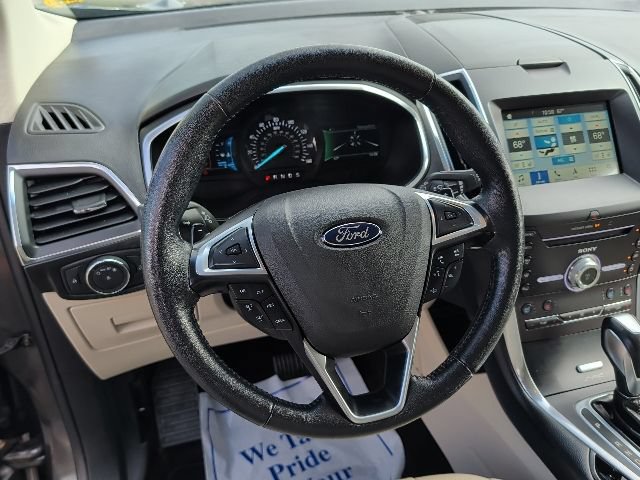 Certified 2017 Ford Edge Titanium w/ Canadian Touring Package AWD/4WD image 19