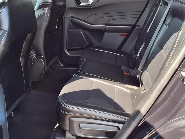 Certified 2022 Ford Escape SEL image 10