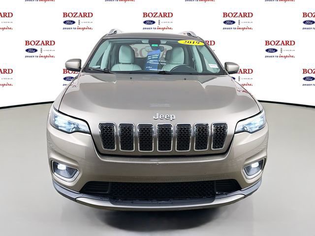 Used 2019 Jeep Cherokee Limited image 8
