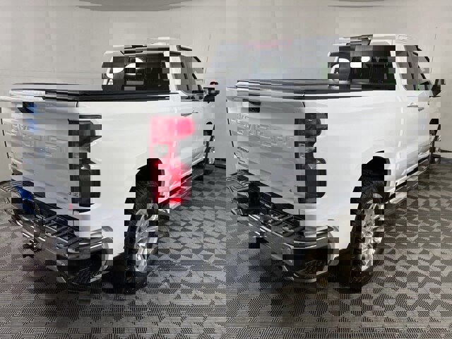 Used 2024 Chevrolet Silverado 1500 LTZ image 3