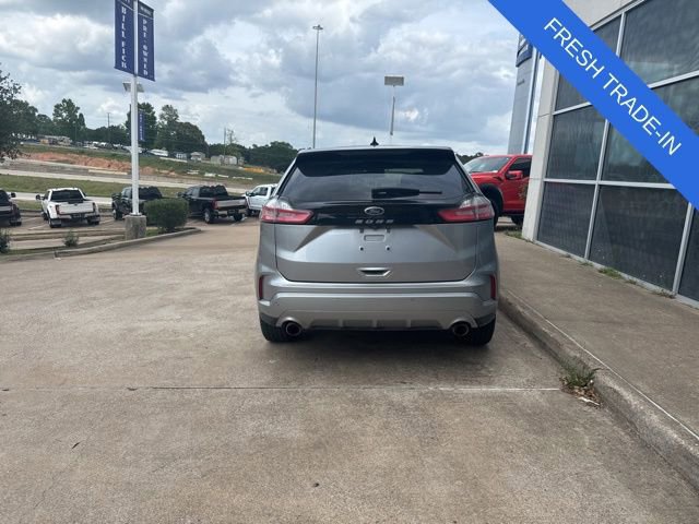 Certified 2021 Ford Edge Titanium w/ Equipment Group 301A image 4