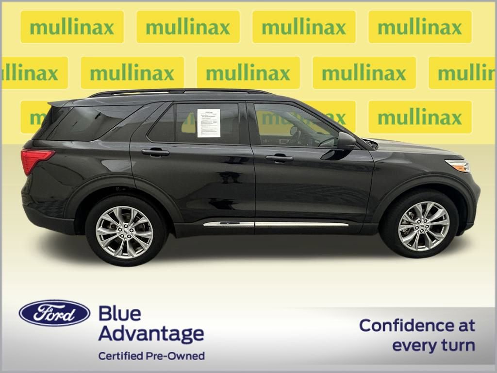 Certified 2022 Ford Explorer XLT w/ Equipment Group 202A image 2