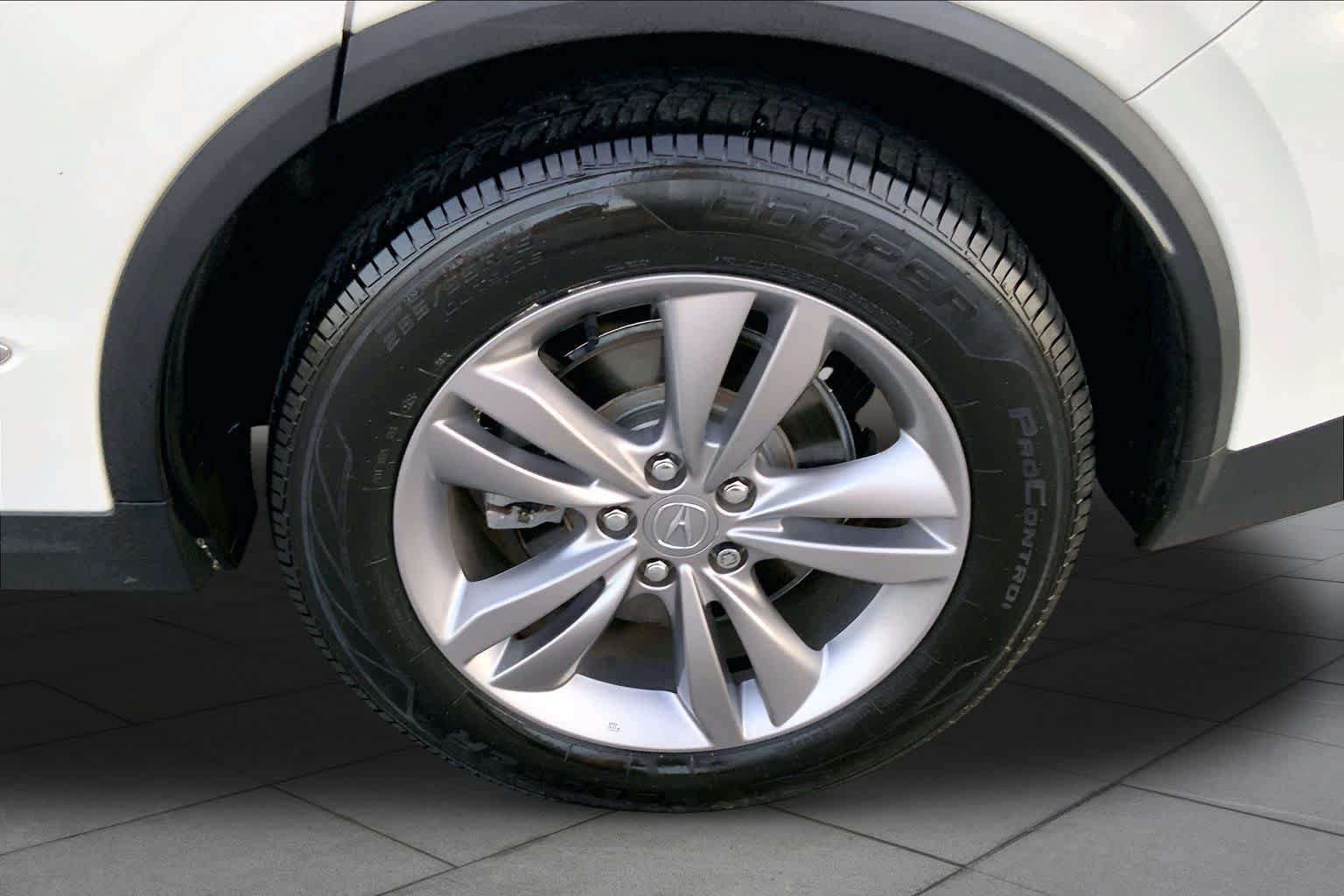 Used 2022 Acura MDX SH-AWD image 10
