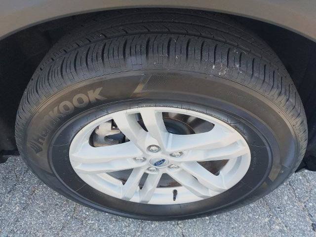 Certified 2023 Ford Explorer 4WD image 10