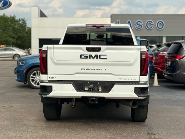 Used 2025 GMC Sierra 3500 Denali Ultimate w/ LPO, GMC Protection Package AWD/4WD image 37