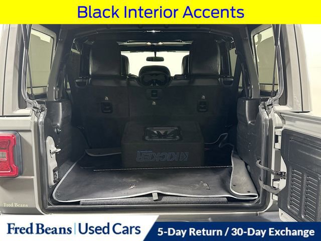 Used 2020 Jeep Wrangler Unlimited Sahara image 30