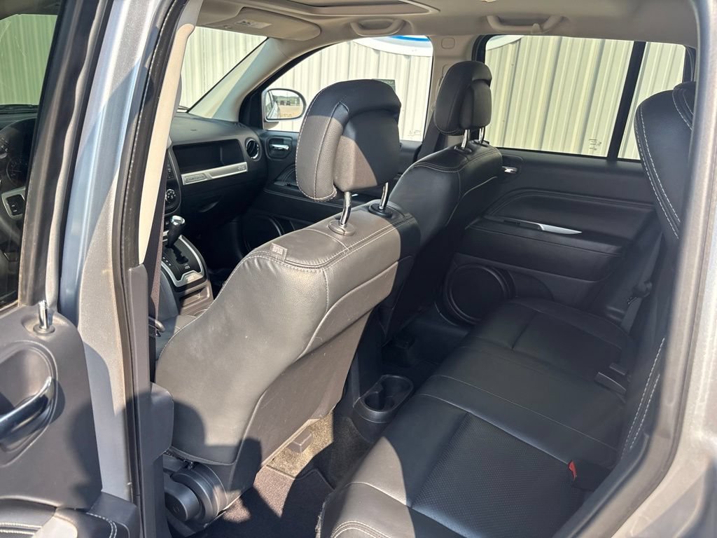 Used 2017 Jeep Compass High Altitude AWD/4WD image 26