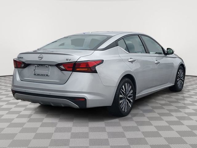 Used 2023 Nissan Altima 2.5 SV image 2