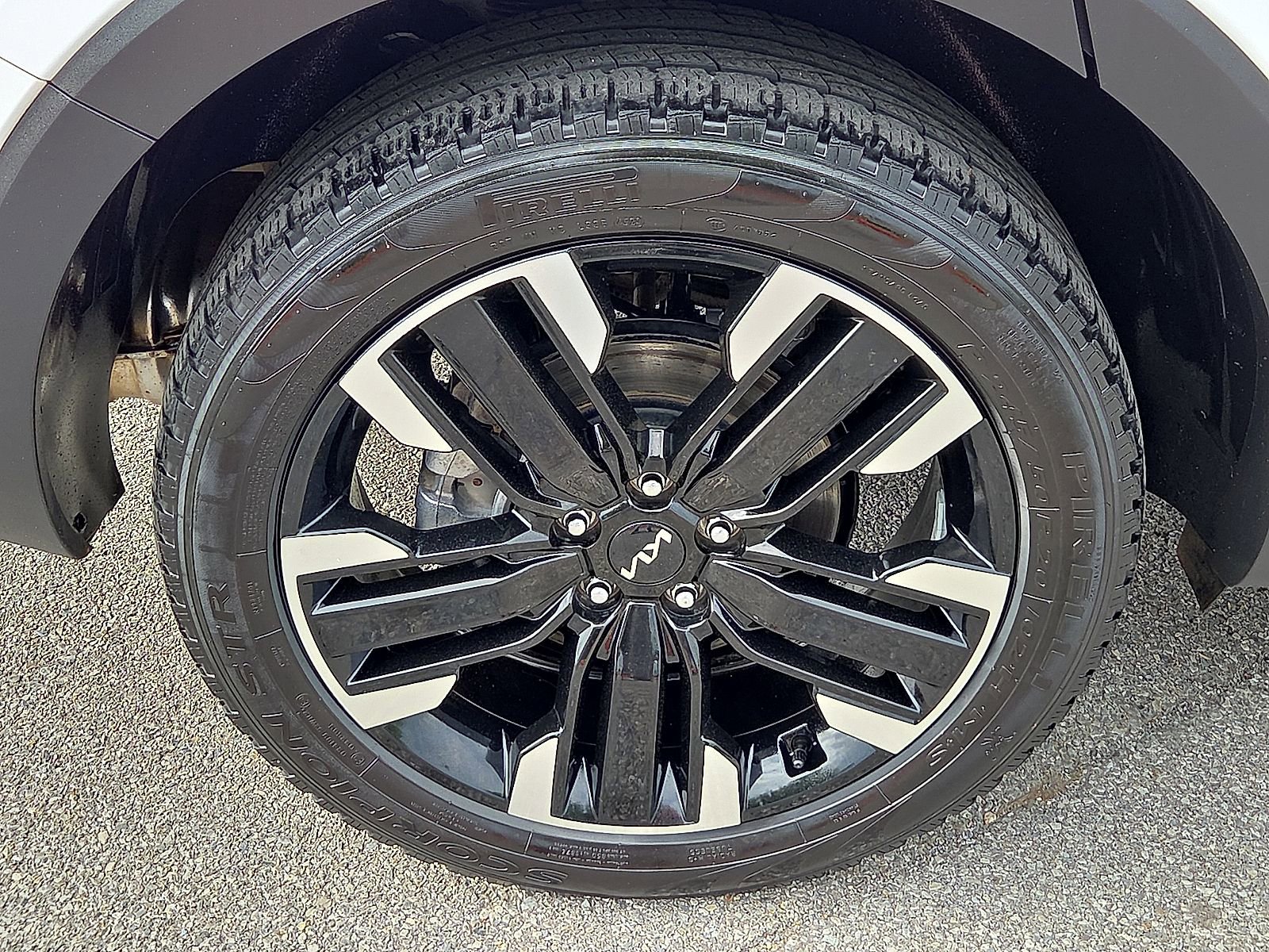 Used 2024 Kia Telluride SX image 7