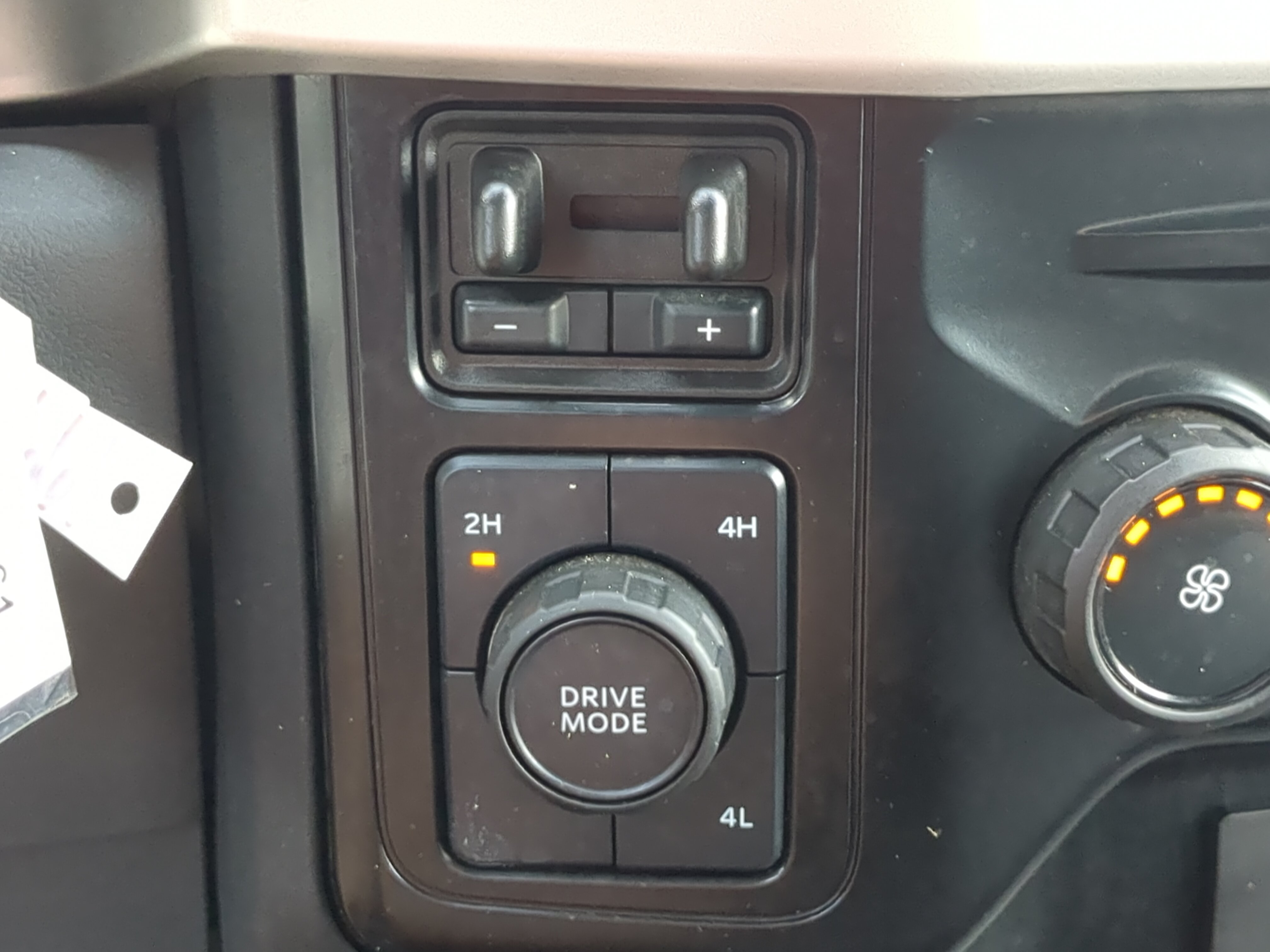 Certified 2025 Ford F350 XL w/ 360-Degree Camera Package AWD/4WD image 20