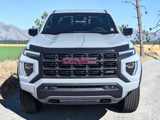 Used 2025 GMC Canyon AT4 AWD/4WD image 9