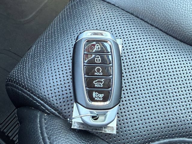 Used 2022 Hyundai Palisade SEL w/ 8P Bench Seat Package AWD/4WD image 18