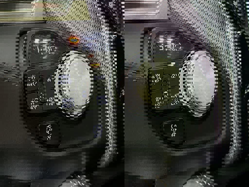 Used 2020 RAM 1500 Limited image 18