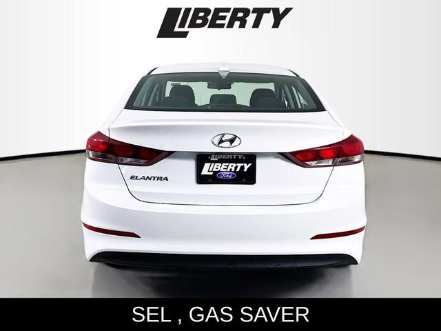 Used 2018 Hyundai Elantra SEL w/ Cargo Package image 4