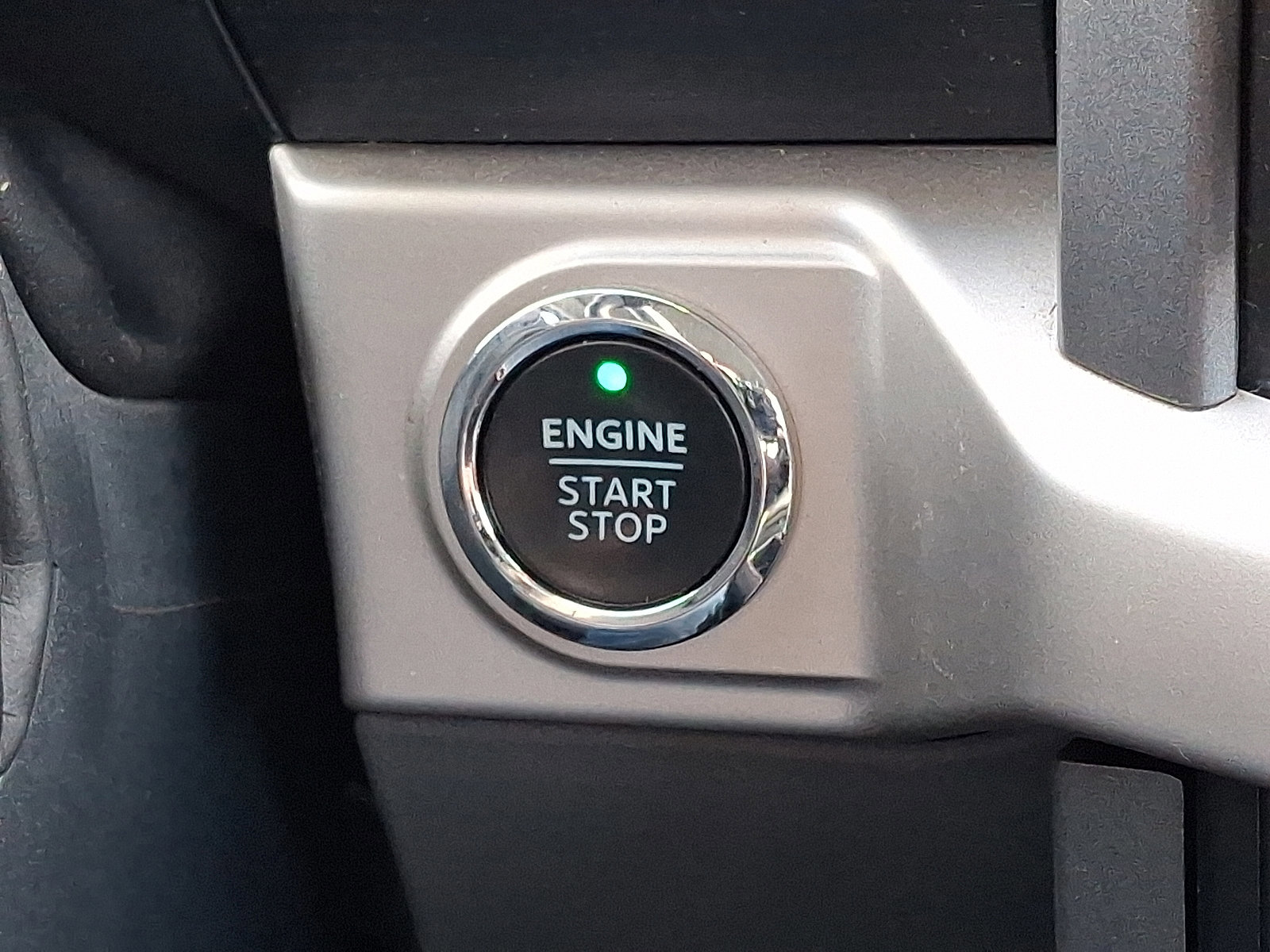 Certified 2022 Ford F150 XLT w/ Equipment Group 302A High image 26