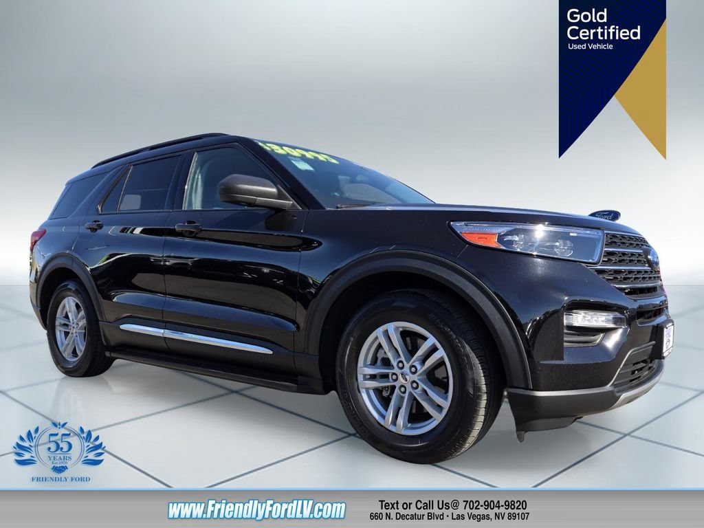 Certified 2022 Ford Explorer XLT w/ Equipment Group 202A