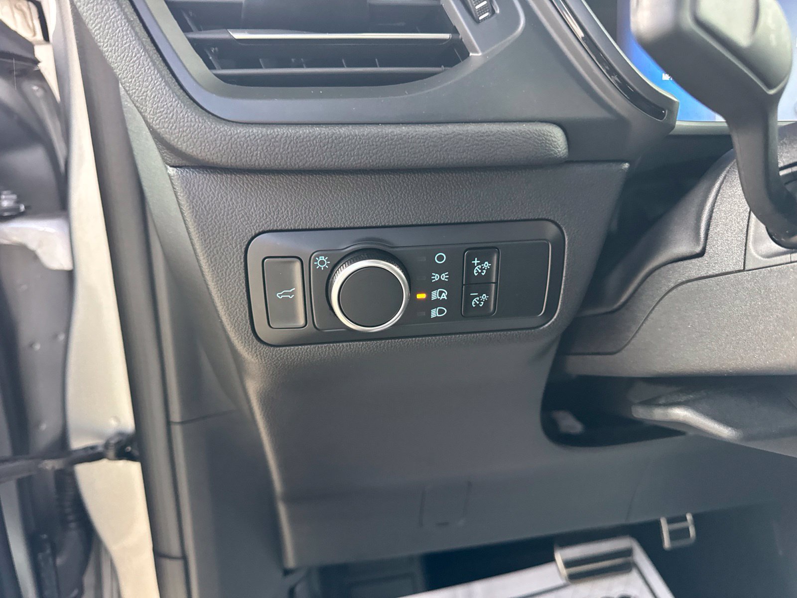 Certified 2023 Ford Escape ST-Line w/ Tech Pack #1 FWD image 25