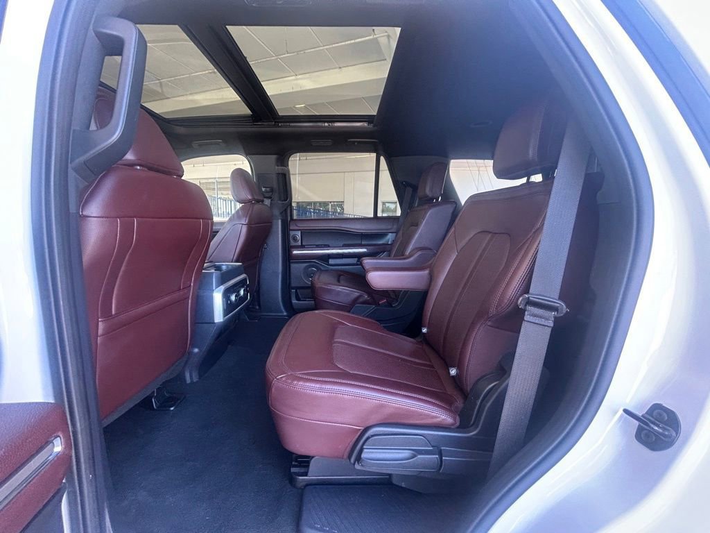 Certified 2023 Ford Expedition Limited image 32