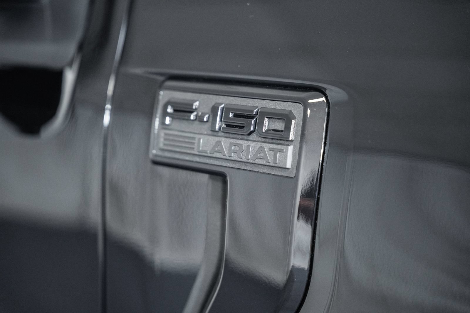 Certified 2024 Ford F150 Lariat w/ Equipment Group 502A High AWD/4WD image 15