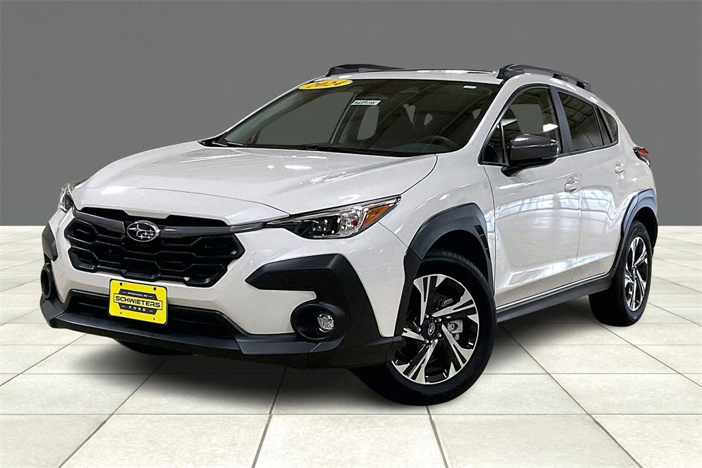 Used 2024 Subaru Crosstrek 2.0i Premium image 2