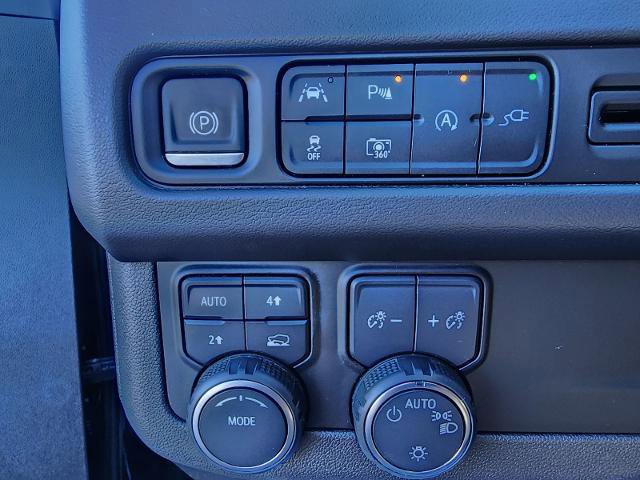 Used 2022 Chevrolet Tahoe RST w/ Sport Performance Package image 19