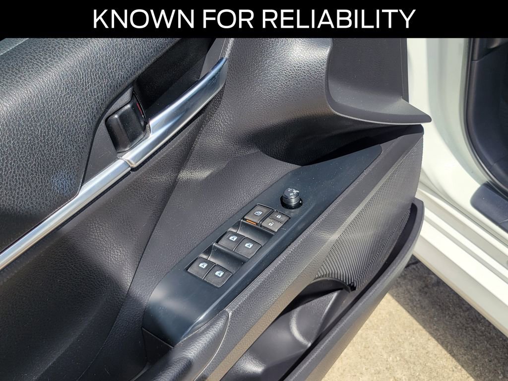 Used 2020 Toyota Camry LE FWD image 18