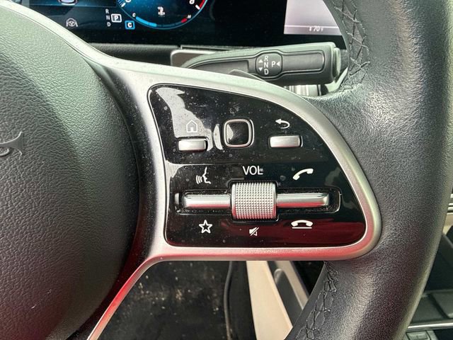 Used 2021 Mercedes-Benz GLB 250 image 30