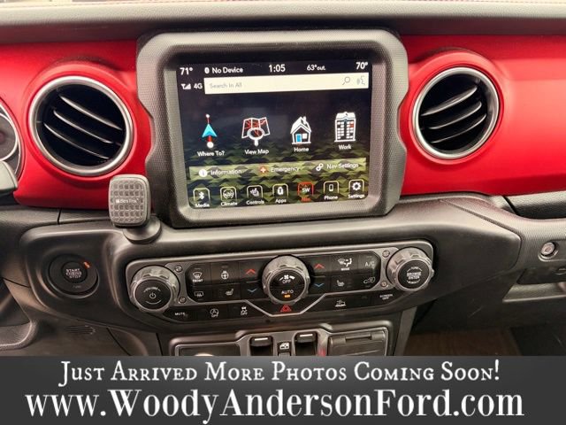 Used 2022 Jeep Wrangler Unlimited Rubicon w/ Xtreme Recon 35" Tire Package image 10