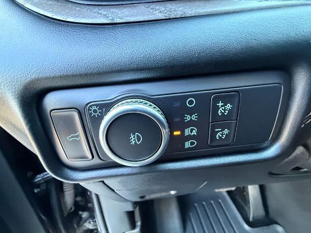 Certified 2021 Ford Explorer Platinum w/ Equipment Group 601A AWD/4WD image 39