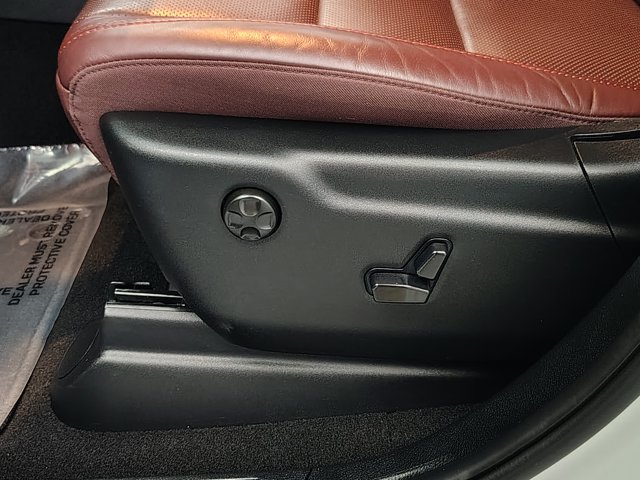Used 2025 Dodge Durango GT AWD/4WD image 24