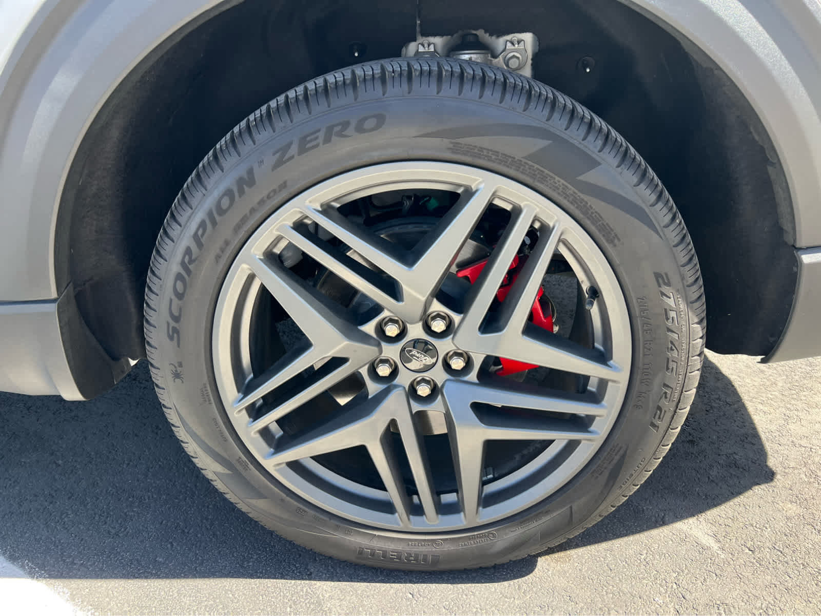 Certified 2025 Ford Explorer ST-Line w/ Premium Package AWD/4WD image 14