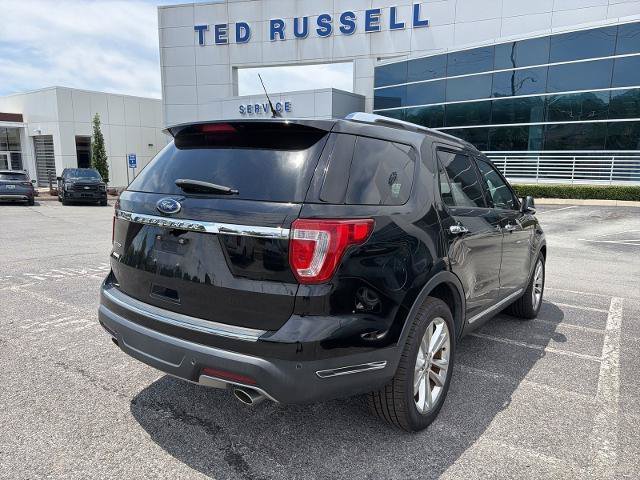 Certified 2018 Ford Explorer Limited w/ Ford Safe & Smart Package FWD image 5