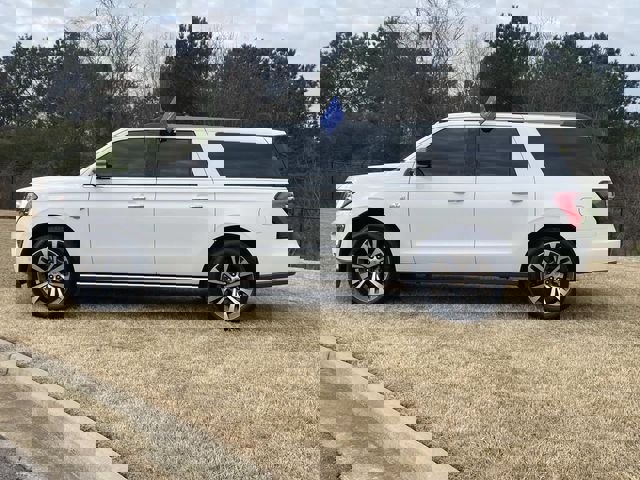 Certified 2021 Ford Expedition Max King Ranch image 3