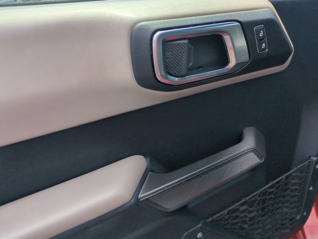 Certified 2022 Ford Bronco Wildtrak AWD/4WD image 14