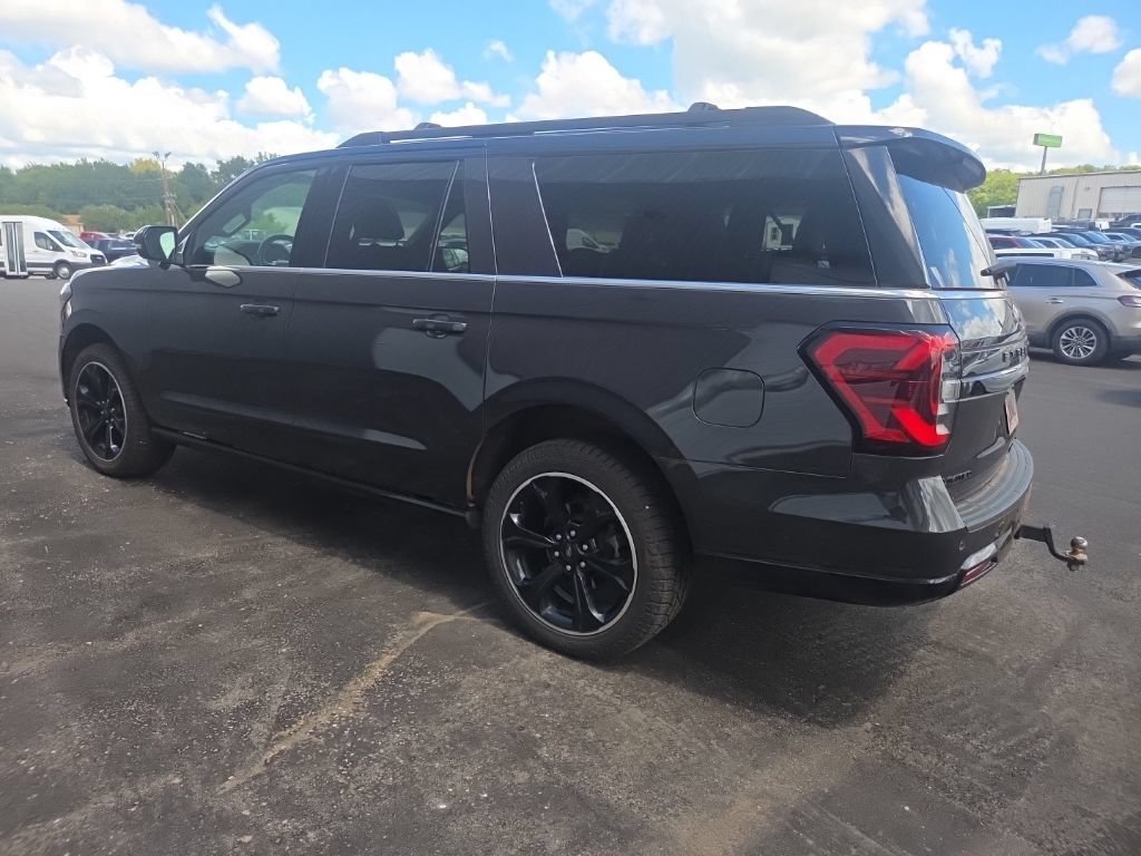 Certified 2023 Ford Expedition Max Limited AWD/4WD image 6