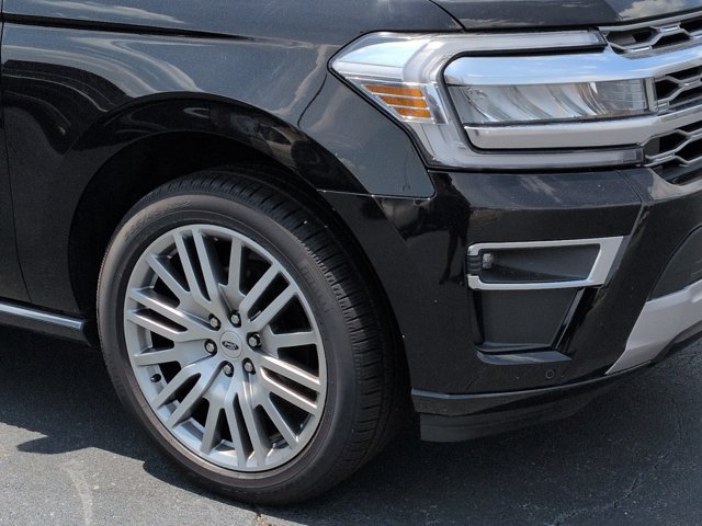 Certified 2023 Ford Expedition Platinum RWD image 10