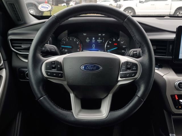 Certified 2023 Ford Explorer XLT w/ Equipment Group 202A image 27