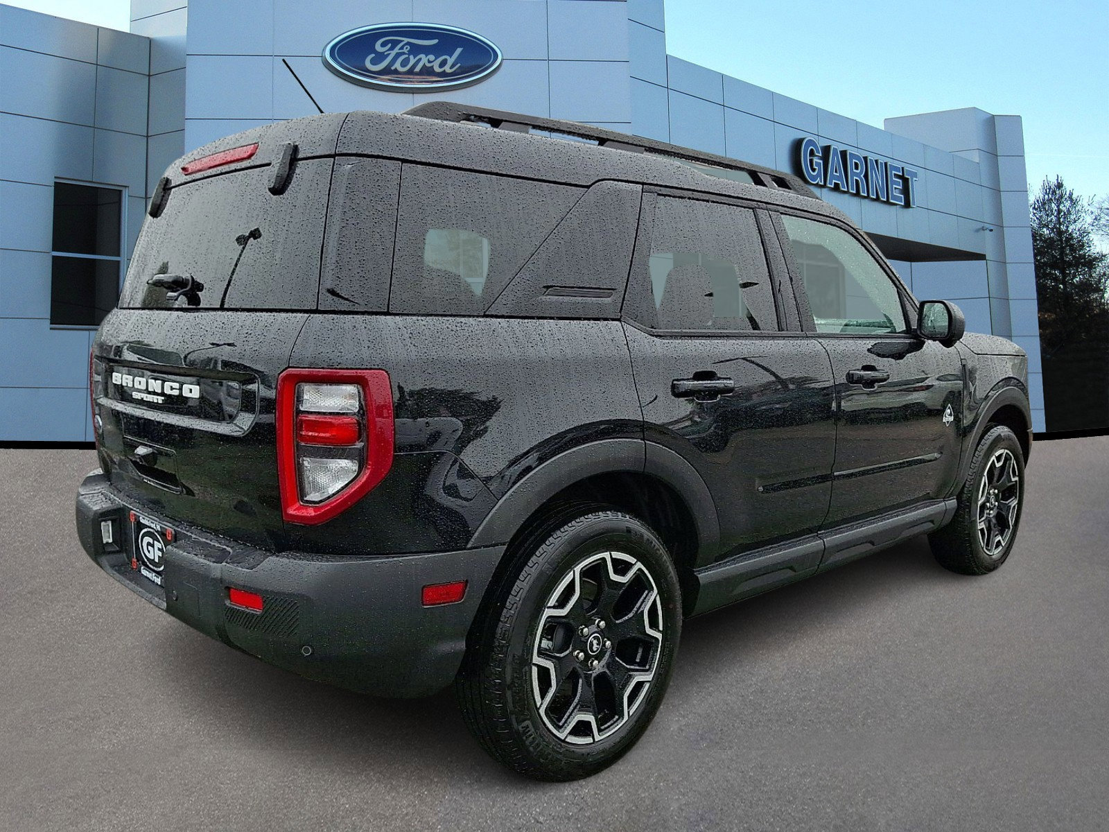 Certified 2025 Ford Bronco Sport Outer Banks w/ Outer Banks Tech Package+ image 4