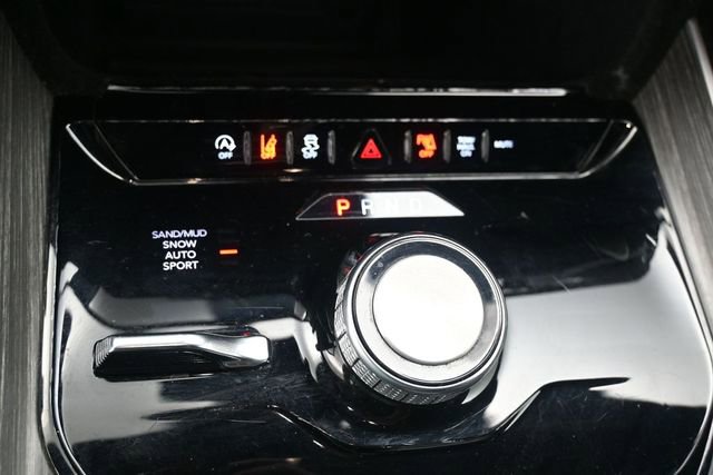 Used 2024 Jeep Wagoneer Series II AWD/4WD image 12